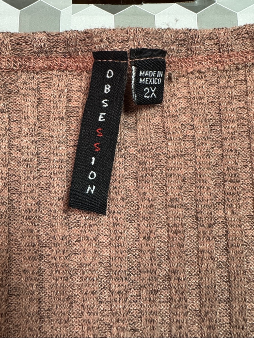 Open-Front Ribbed Cardigan in Rose long length, side openings - Picture 2 of 6